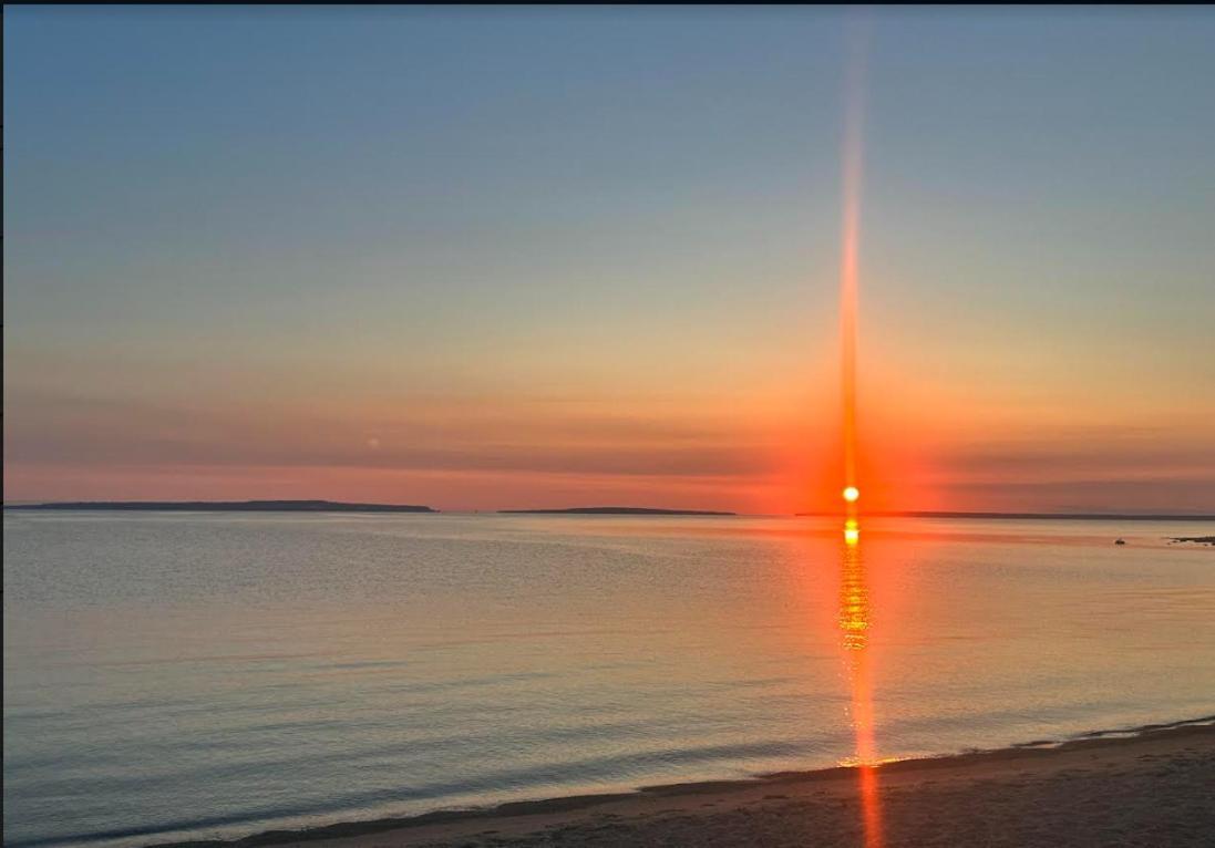 Bridgeview Motel Mackinaw City Ngoại thất bức ảnh